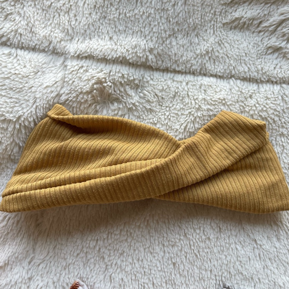 Hello headband Wideband NWOT yellow